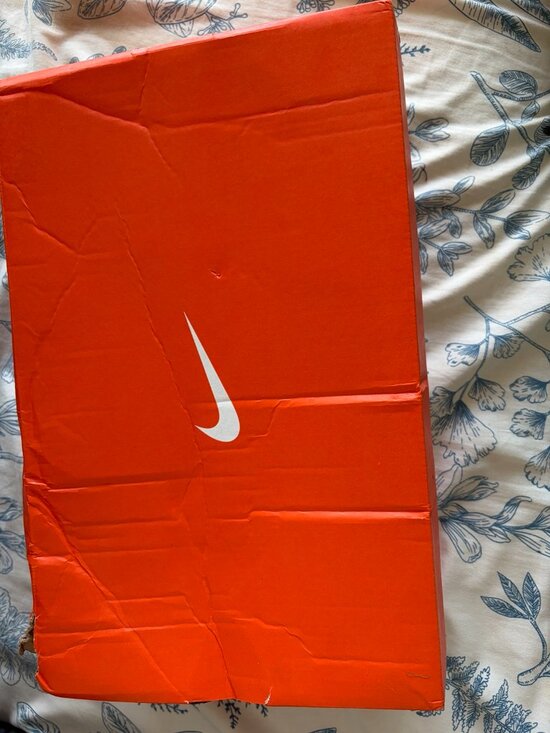 Nike Mercurial Superfly 10 Academy Turf Shoes Soccer FQ8331  Nike Zoom Superfly 10 Academy TF Pink Soccer Cleats Turf Shoes Women’s 9.5 / Men